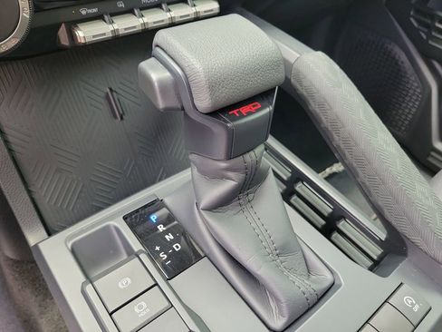 Used 2026 Toyota Tacoma TRD Sport RWD image 31