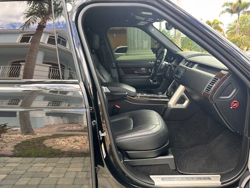 Used 2019 Land Rover Range Rover Long Wheelbase Supercharged AWD/4WD image 23
