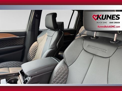 Used 2026 Jeep Grand Cherokee L Summit w/ Obsidian Package AWD/4WD image 23