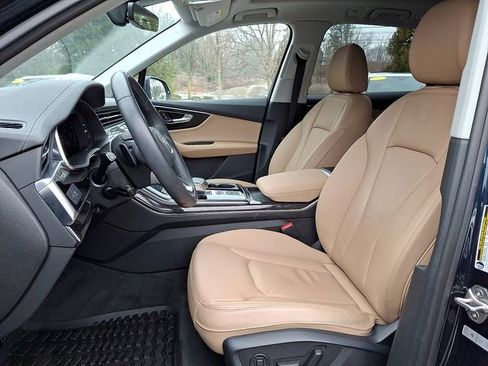 Used 2024 Audi Q7 2.0T Premium image 13