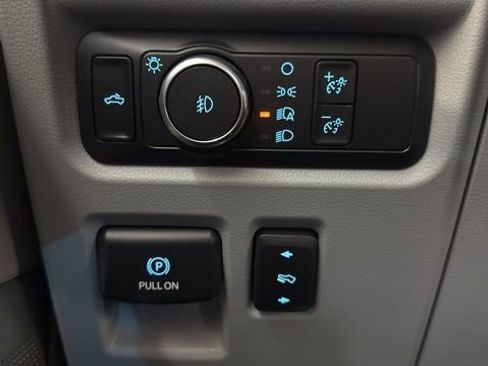 Used 2021 Ford F150 Limited AWD/4WD image 24