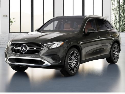 Used 2026 Mercedes-Benz GLC 300 4MATIC image 1