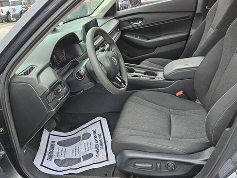Used 2024 Honda Accord EX image 6