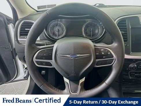 Used 2022 Chrysler 300 Touring L w/ Popular Equipment Group image 13