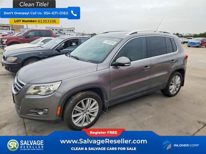Used 2011 Volkswagen Tiguan 2WD