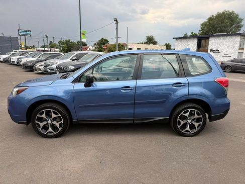 Used 2017 Subaru Forester 2.5i AWD/4WD image 6