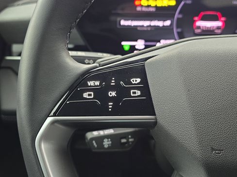 Certified 2025 Audi Q6 e-tron Premium Plus w/ Premium Plus image 17