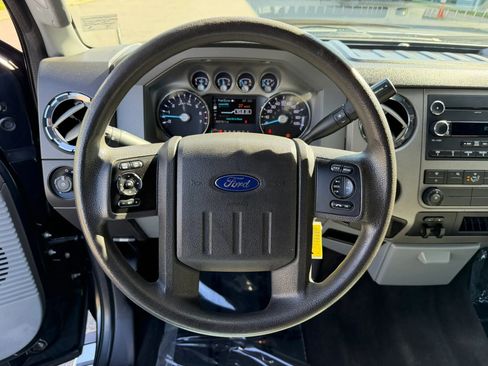 Used 2012 Ford F250 XLT w/ XLT Premium Pkg AWD/4WD image 18