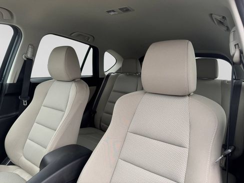 Used 2016 MAZDA CX-5 Touring FWD image 17