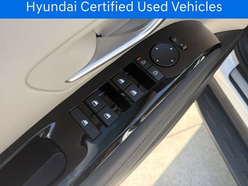 Certified 2025 Hyundai Tucson Limited AWD/4WD image 14