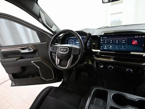 Used 2022 GMC Sierra 1500 Elevation w/ LPO, Elevation Black Package AWD/4WD image 29