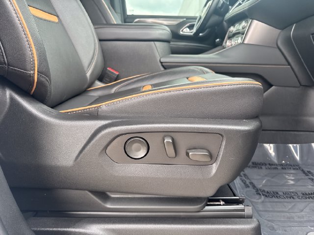 Used 2023 GMC Yukon AT4 w/ AT4 Premium Plus Package AWD/4WD image 30