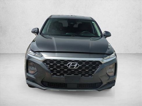 Used 2020 Hyundai Santa Fe SE FWD image 2