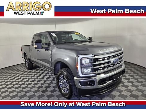 Used 2024 Ford F250 Lariat image 1
