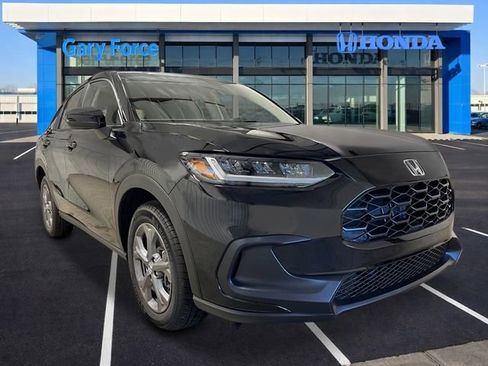 New 2026 Honda HR-V LX image 8