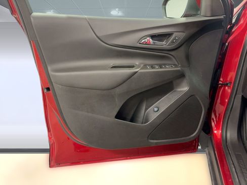 Certified 2024 Chevrolet Equinox LT image 22