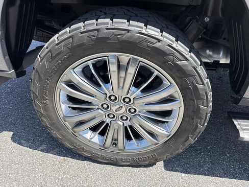 Used 2024 Ford F150 Platinum w/ Equipment Group 703A Plus AWD/4WD image 17