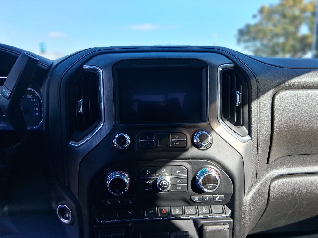 Used 2021 GMC Sierra 1500 Denali AWD/4WD image 25