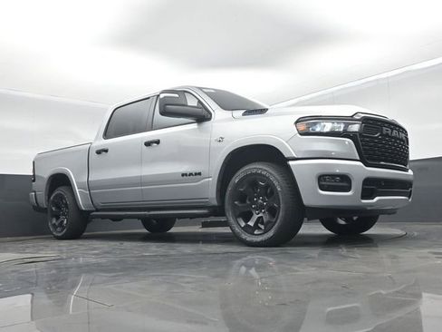 New 2026 RAM 1500 4x4 Crew Cab image 41