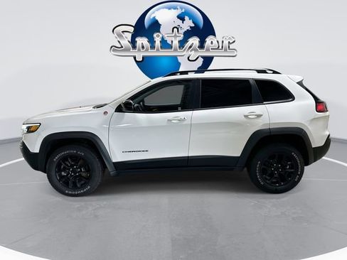 Used 2022 Jeep Cherokee Trailhawk w/ Comfort/Convenience Group image 6