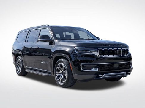 Used 2022 Jeep Wagoneer Series III w/ Convenience Group I AWD/4WD image 1