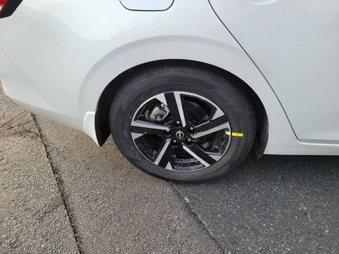 Used 2025 Nissan Sentra SV w/ All-Weather Package image 10