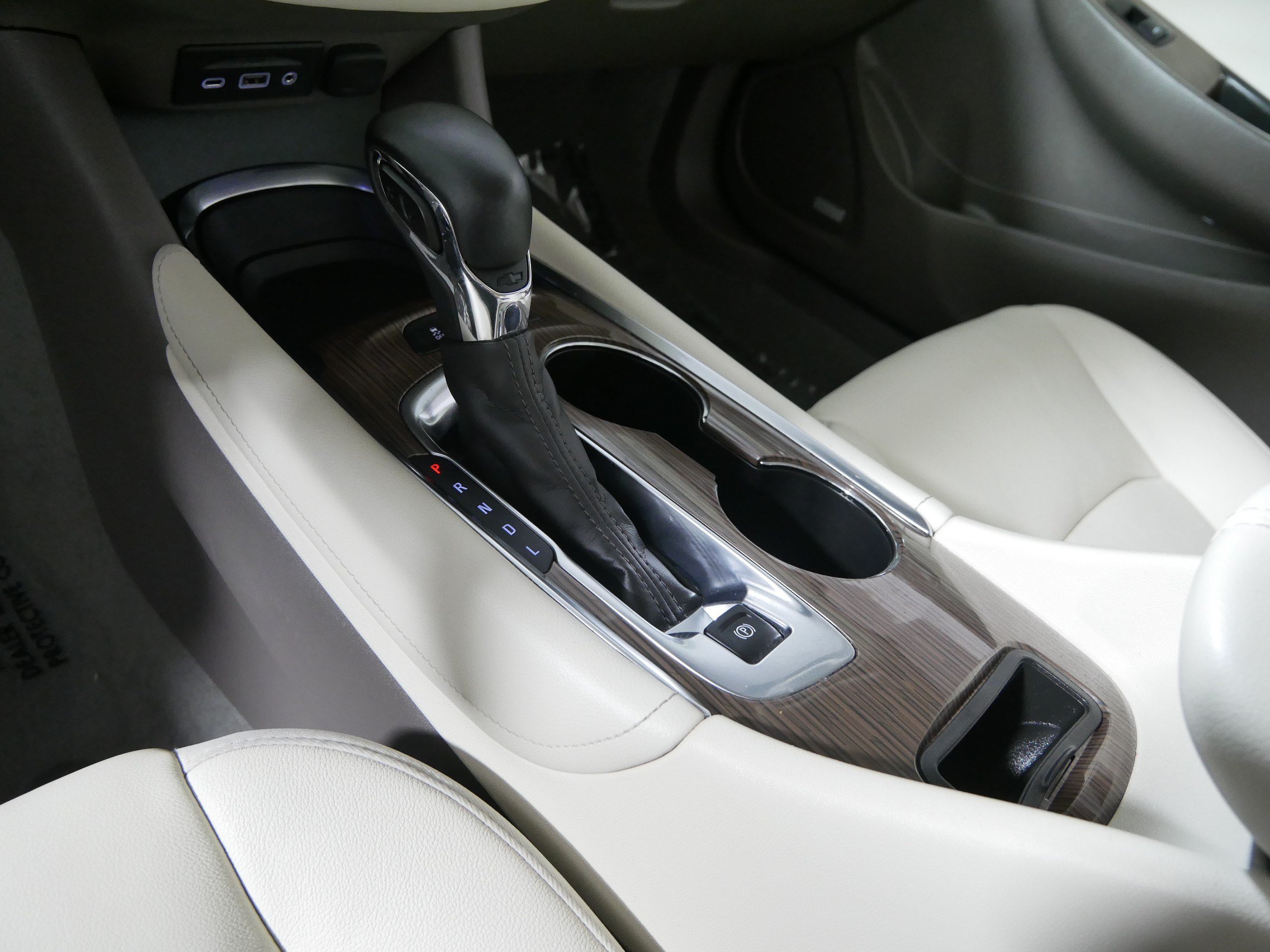Used 2024 Chevrolet Malibu LT FWD image 24
