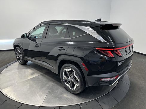 Certified 2023 Hyundai Tucson Limited AWD/4WD image 5