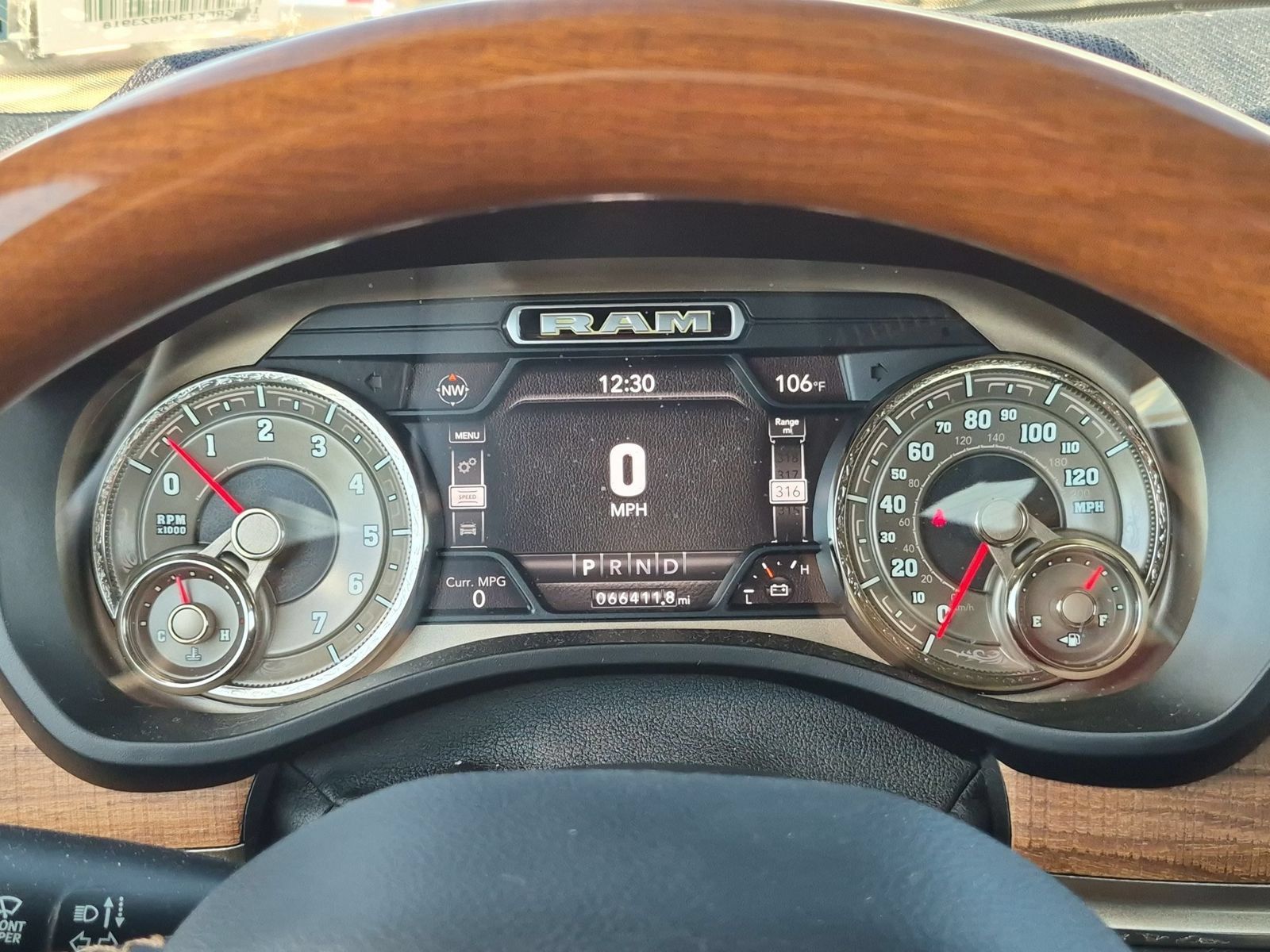 Used 2019 RAM 1500 Limited AWD/4WD image 15