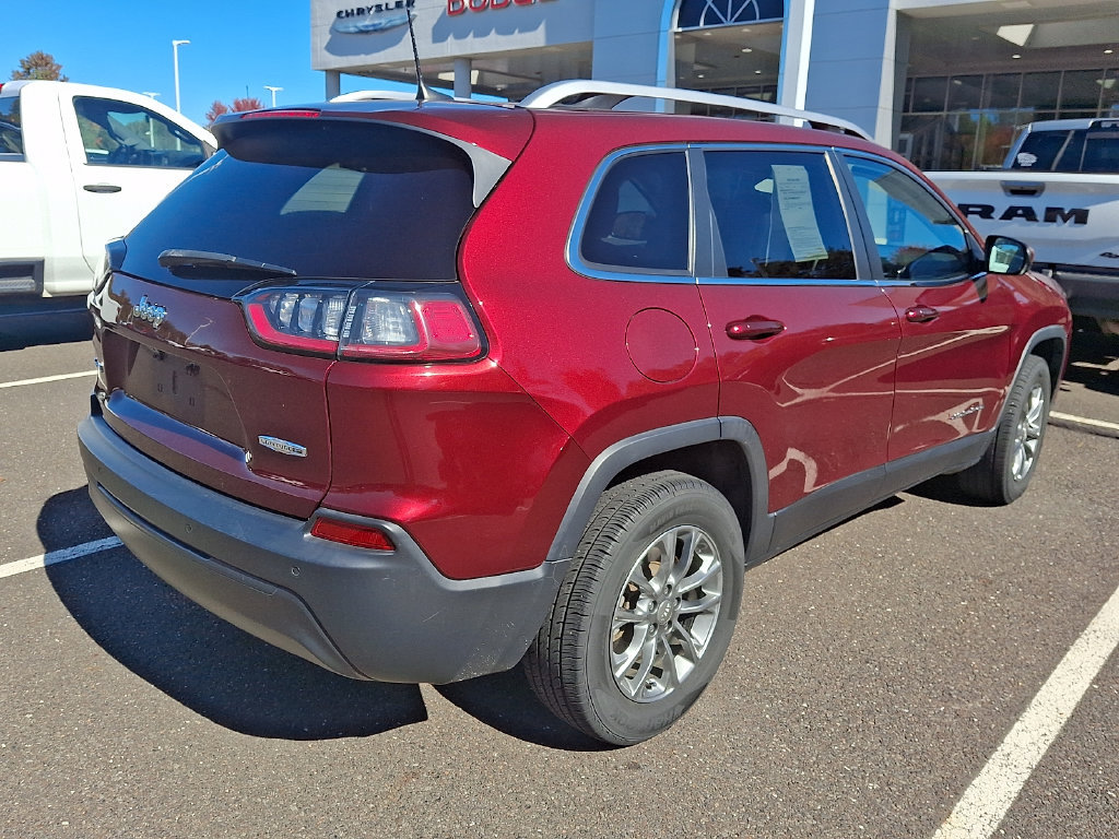 Used 2020 Jeep Cherokee Latitude Plus w/ Cold Weather Group AWD/4WD image 4