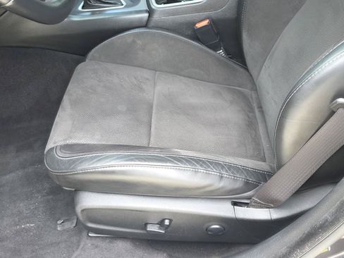 Used 2023 Dodge Charger Scat Pack RWD image 14