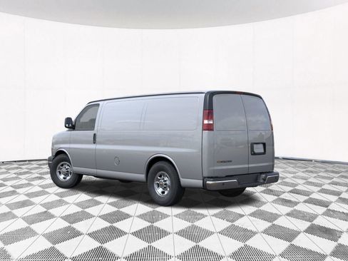 New 2026 Chevrolet Express 2500 RWD image 6