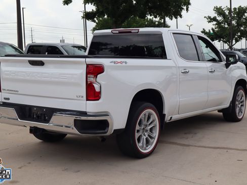 Used 2023 Chevrolet Silverado 1500 LTZ AWD/4WD image 3