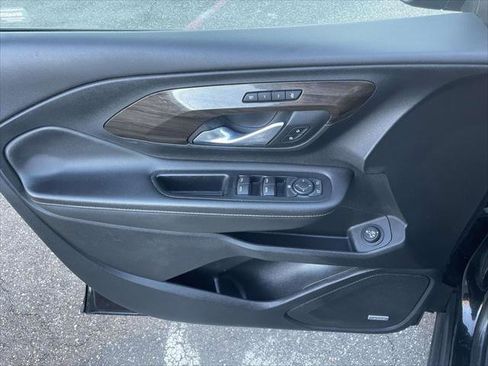 Used 2019 GMC Terrain Denali image 16