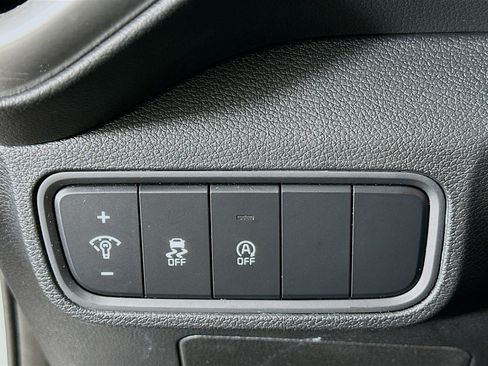 Used 2024 Kia Soul LX w/ Option Group 015 image 17