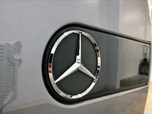 Used 2025 Mercedes-Benz G 550 image 30