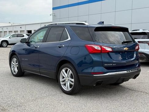 Used 2020 Chevrolet Equinox Premier FWD image 3