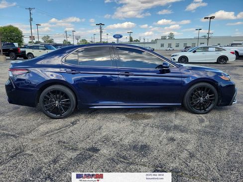 Used 2021 Toyota Camry XSE w/ Navigation Package FWD image 31