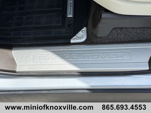 Used 2021 Land Rover Range Rover P525 Westminster Edition image 12