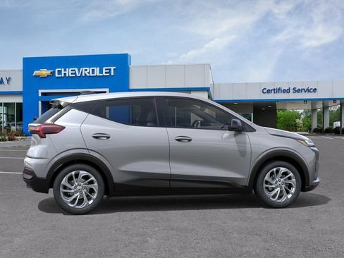 New 2027 Chevrolet Bolt LT w/ Comfort Package FWD image 5
