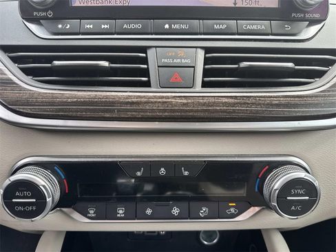 Used 2021 Nissan Altima 2.5 Platinum image 44