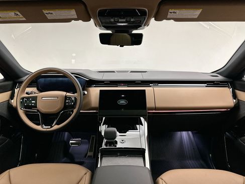 New 2026 Land Rover Range Rover Sport Dynamic SE AWD/4WD image 16