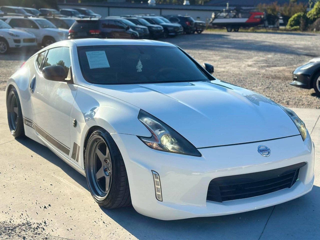 Used 2019 Nissan 370Z Coupe w/ Z34 Heritage Edition - White RWD image 1