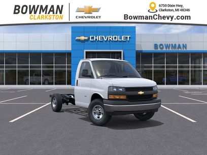 New 2025 Chevrolet Express 3500 w/ Power Convenience Package