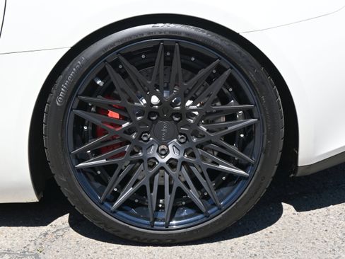 Used 2016 Mercedes-Benz AMG GT S image 24