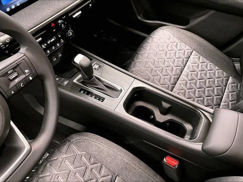 New 2026 Nissan Kicks SV w/ Cold Weather Package FWD image 9