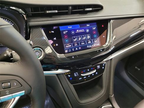 New 2025 Cadillac XT6 Sport w/ Technology Package image 20