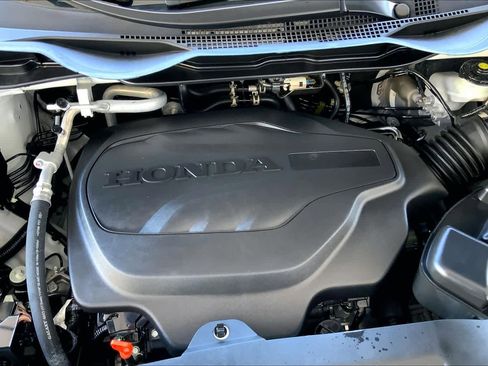 Used 2023 Honda Odyssey Elite image 31