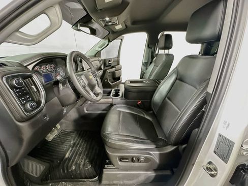 Used 2019 Chevrolet Silverado 1500 LTZ w/ LTZ Plus Package AWD/4WD image 15
