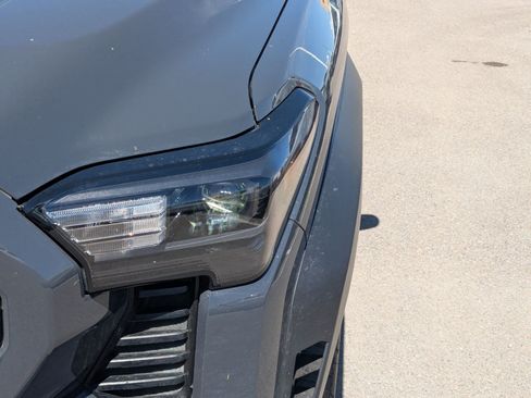 Used 2024 Toyota Tacoma TRD Off-Road w/ TRD Off Road Upgrade Package image 14